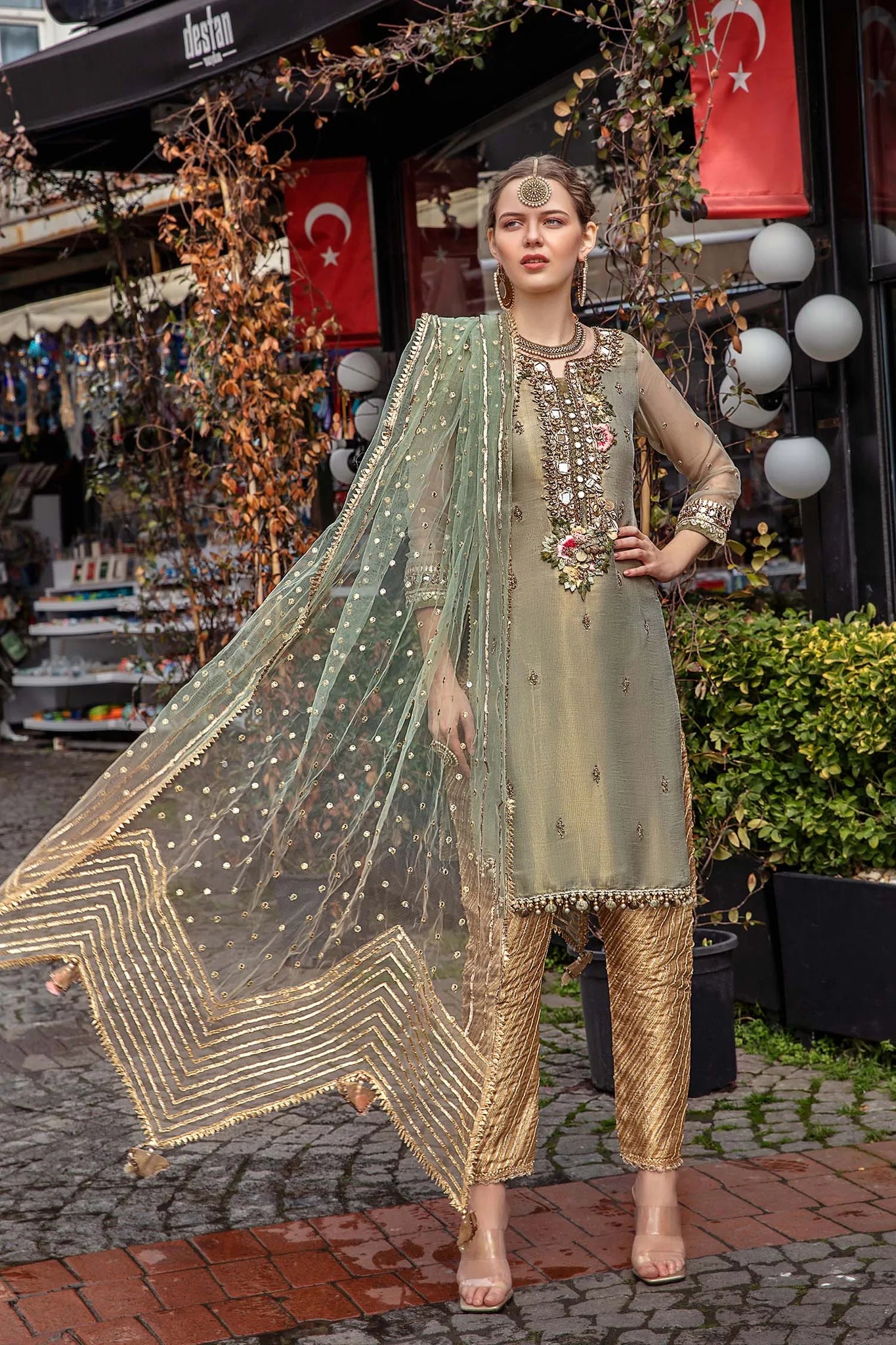 golden colour salwar suit design in dubai