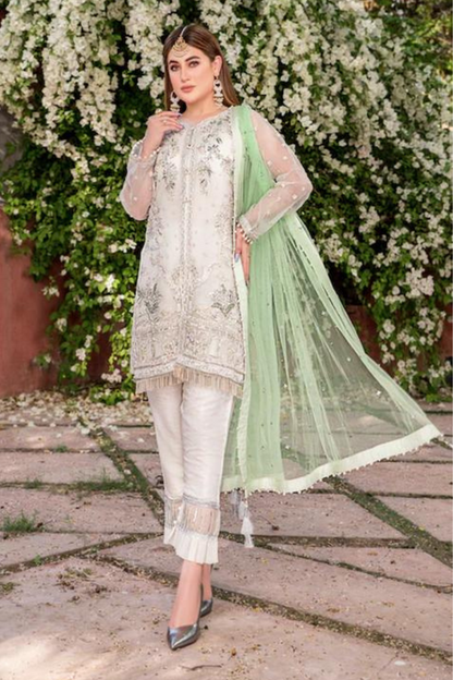White Pakistani Ready to Wear Ladies Suit Online in dubai uae abudhabi ajman sharjah
