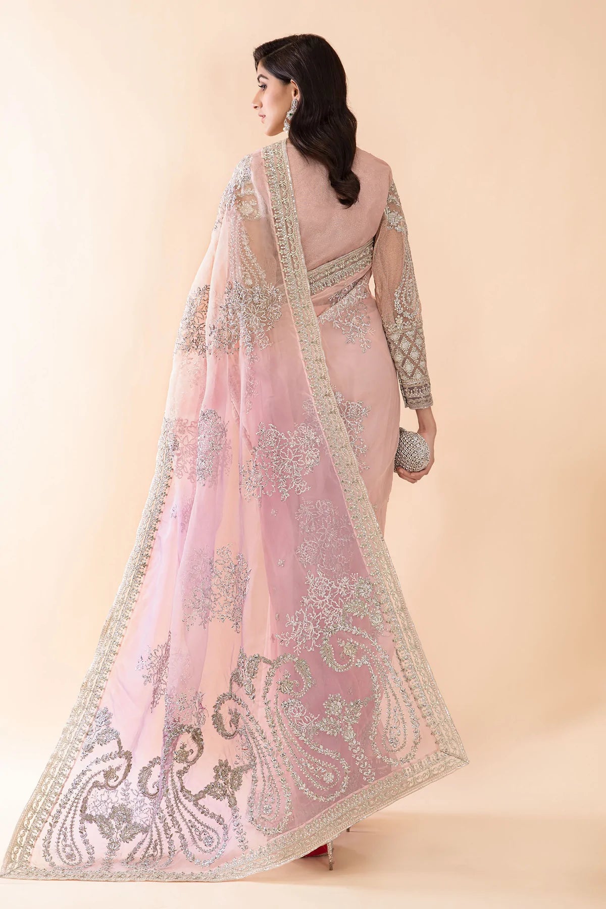 wedding and bridal saree online in dubai