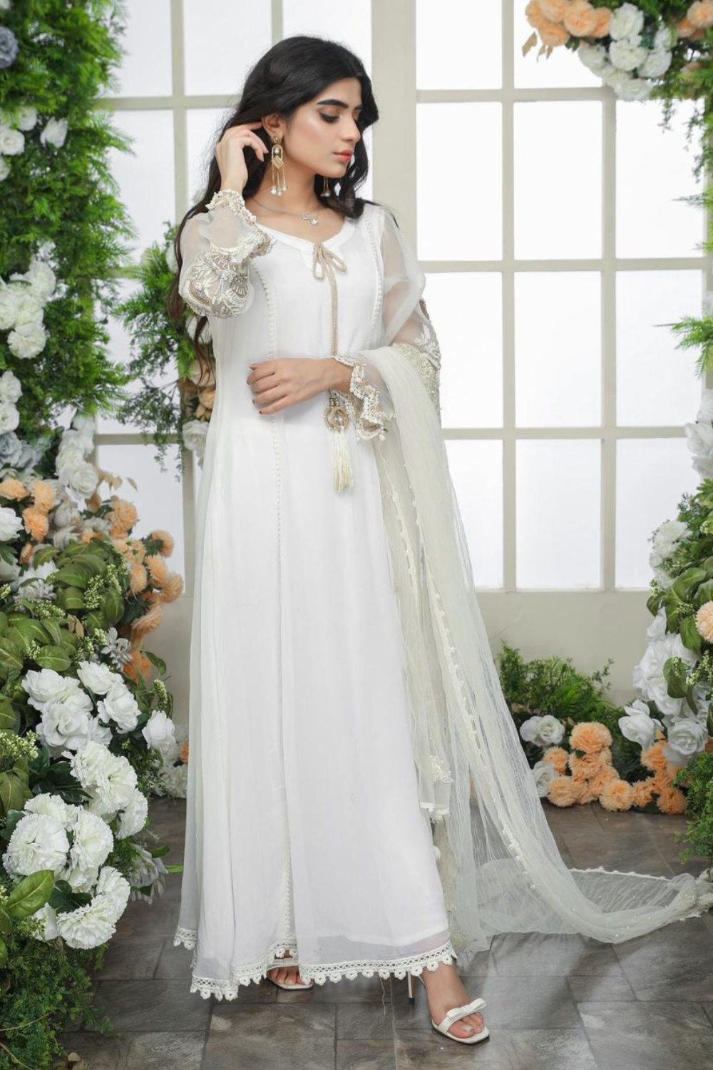 Salwar Mahal White Gold Plain Simple Anarkali Chiffon Suit