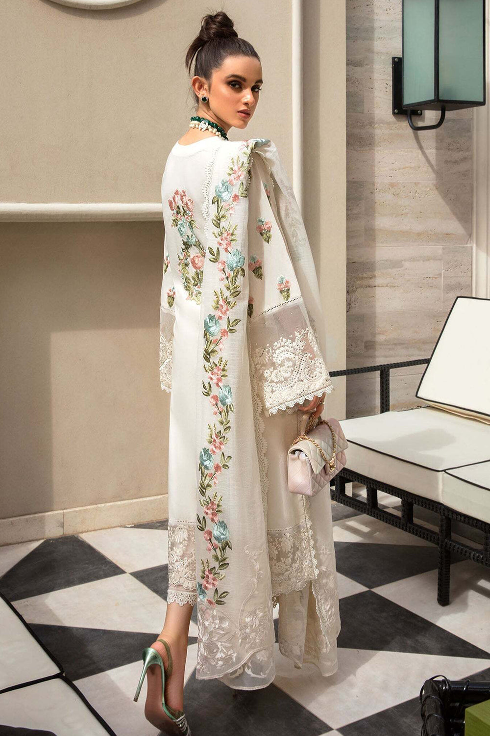 Pakistani chikankari suits on sale online